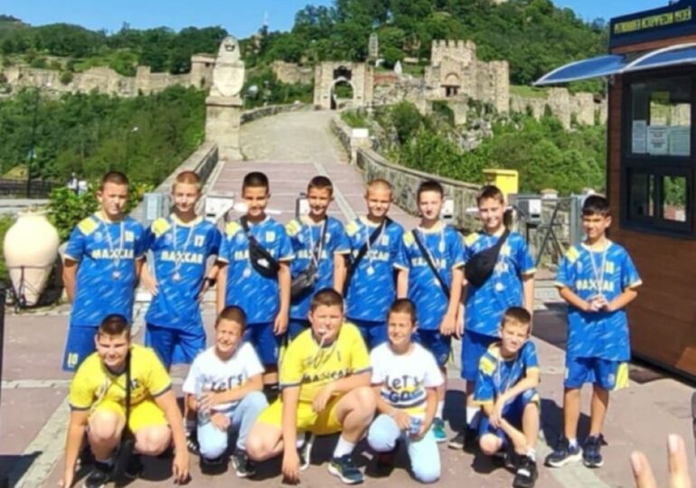 Поредни отличия от републикански първенства за хандбалистите и каратистите на Община Марица (СНИМКИ)