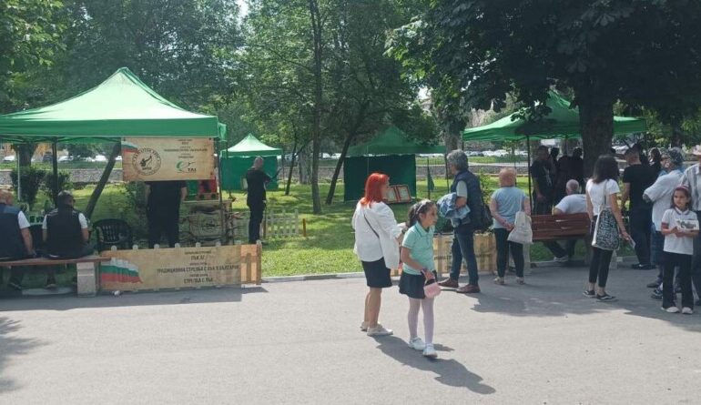 Националната организация за традиционна стрелба с лък с първо мероприятие в Асеновград (СНИМКИ)