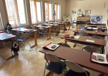 ГЕРБ подкрепи лятната занималня на читалището в „Прослав“ с дарение на оборудване (СНИМКИ)