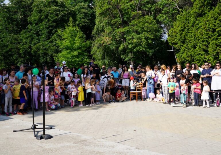 Със събития в двата най-големи парка в района: „Южен“ отпразнува 1 юни (СНИМКИ)