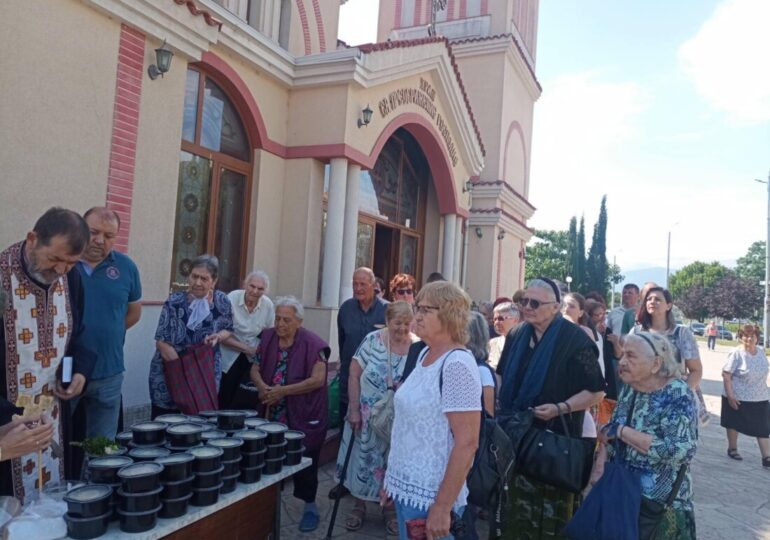 На Петровден: Кметът на район "Тракия" Георги Гатев даде курбан за здраве (СНИМКИ)