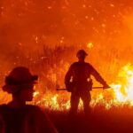 Пожар пламна в Смолян, мъж пострада в опит да спаси животните си