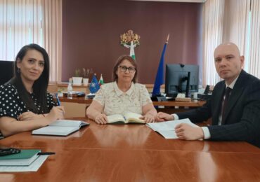Областният управител: Пловдивската полиция осъществява масиран контрол, следи за нелегален трафик и продажба на болни от шарка животни