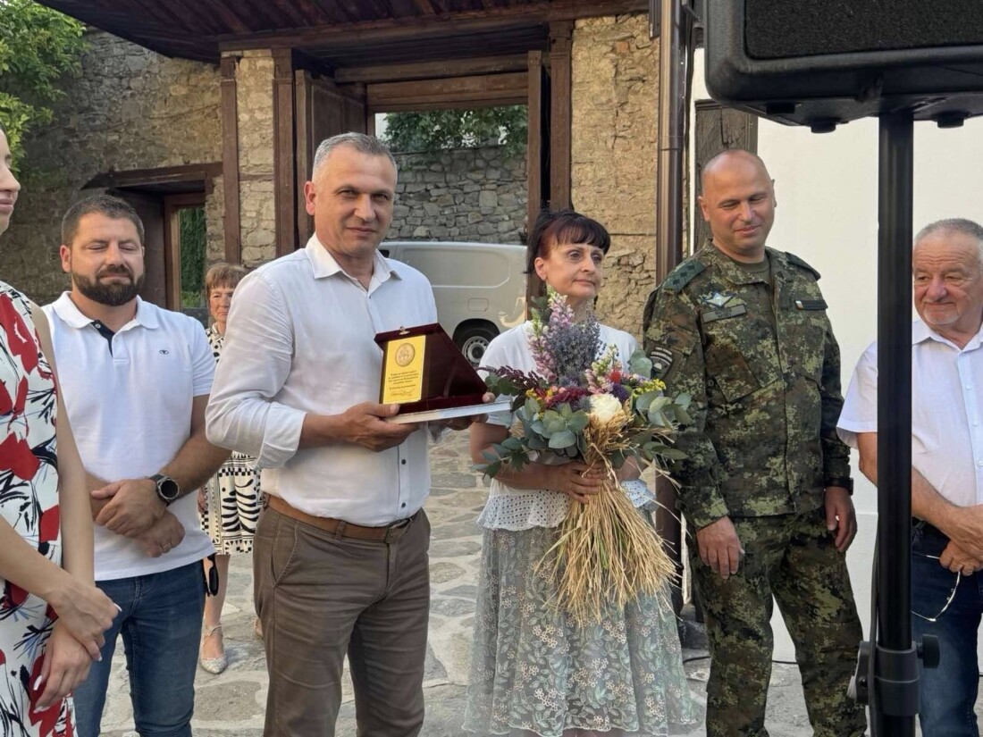 Първата в България Библейска градина отвори врати в Пловдив (СНИМКИ)