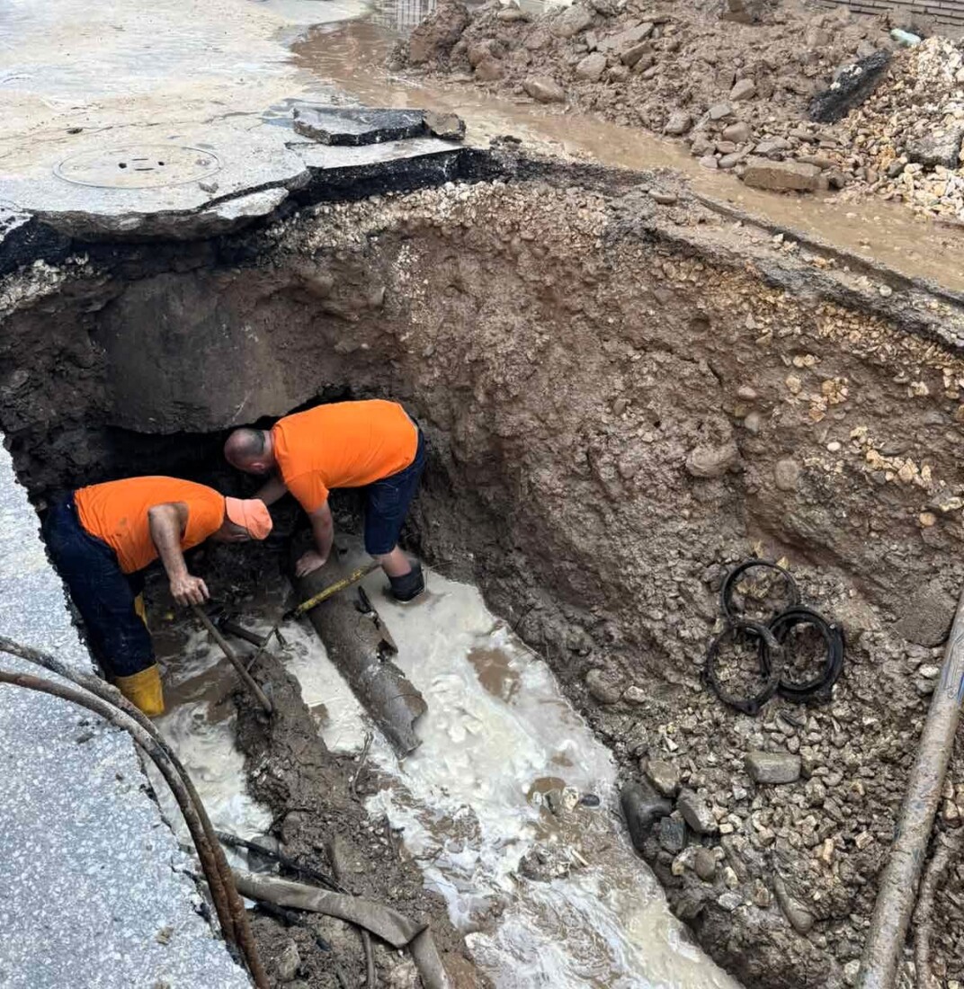 Голяма ВиК авария остави голяма част от Асеновград без вода