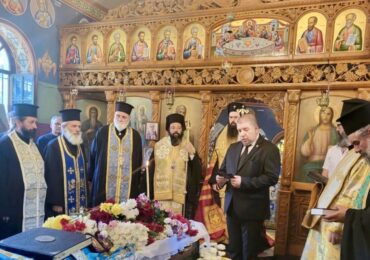 Миряни си взеха последно сбогом с йеромонах Антим от Кричимския манастир