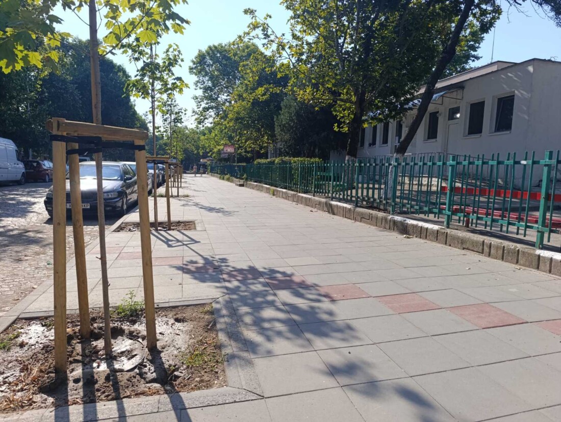 Обновиха изцяло ключов тротоар в „Южен“ (СНИМКИ)