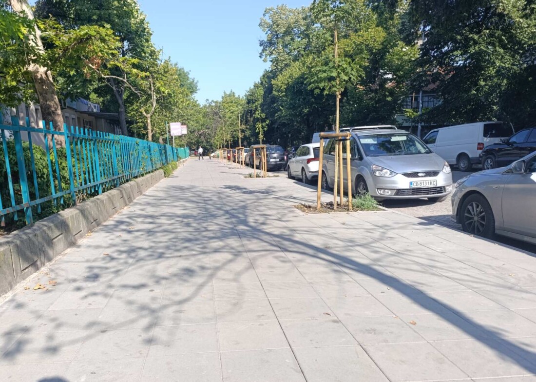 Обновиха изцяло ключов тротоар в „Южен“ (СНИМКИ)