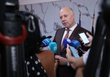 Премиерът Желязков: Правителството се справя добре, няма сериозни аргументи за вот на недоверие