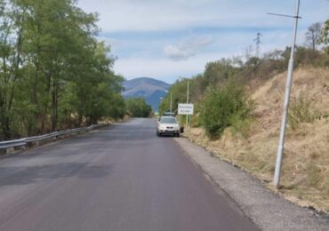 АПИ ремонтира участъци в Карлово и Калофер (СНИМКИ)