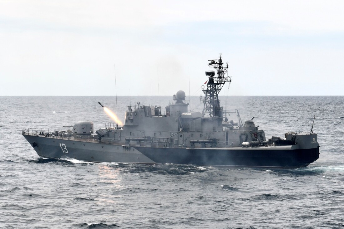 Военноморските ни сили унищожиха надводен дрон в Черно море