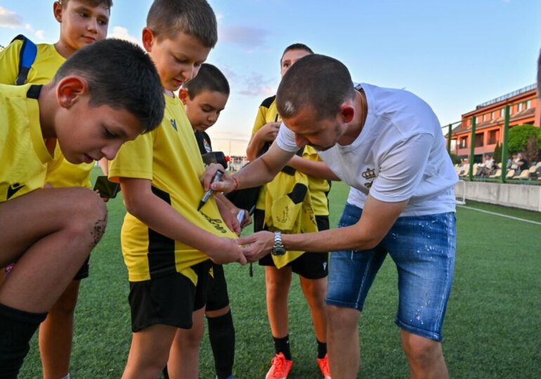 Тодор Неделев даде старт на четвъртия сезон на Футболно училище Ботев Пловдив (СНИМКИ)