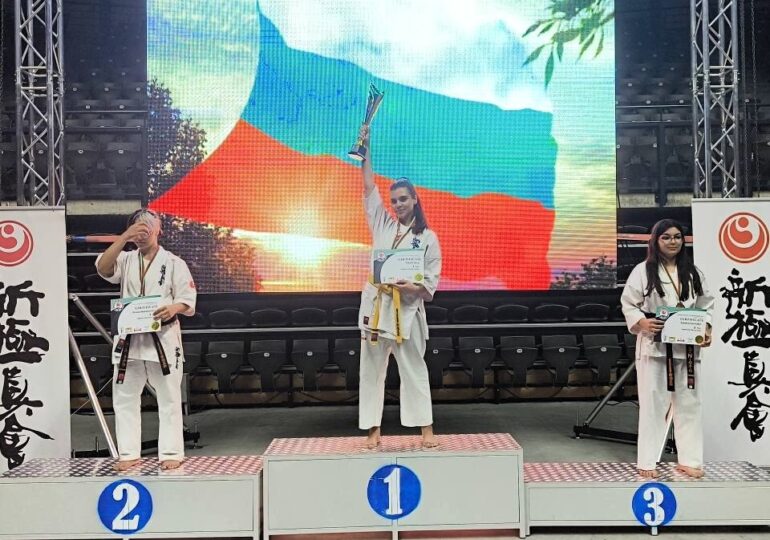 Асеновградчанка стана балкански шампион по карате шинкиокушин (СНИМКИ)