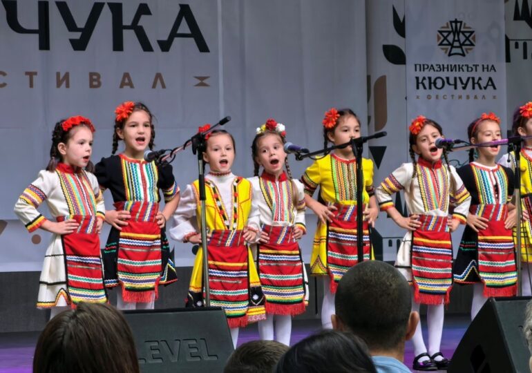 "Празникът на Кючука" стартира с много музика, танци и настроение (СНИМКИ и ВИДЕО)