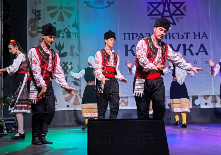 "Празникът на Кючука" стартира с много музика, танци и настроение (СНИМКИ и ВИДЕО)