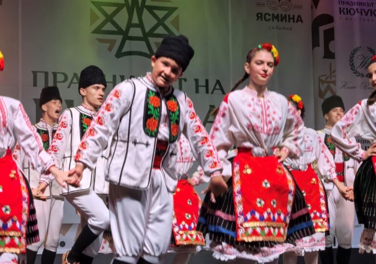 "Празникът на Кючука" стартира с много музика, танци и настроение (СНИМКИ и ВИДЕО)