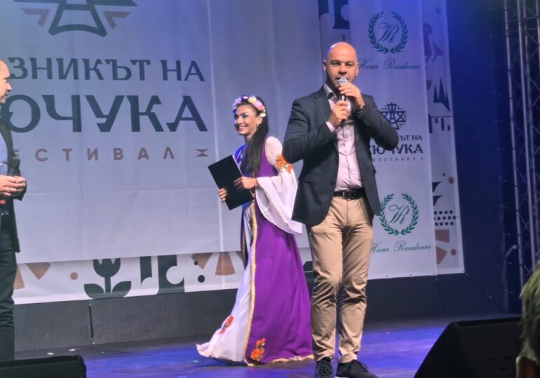 "Празникът на Кючука" стартира с много музика, танци и настроение (СНИМКИ и ВИДЕО)