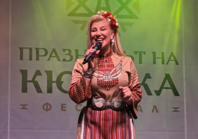 "Празникът на Кючука" стартира с много музика, танци и настроение (СНИМКИ и ВИДЕО)