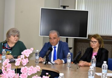"Образованието е бъдеще": В Асеновград обсъдиха мерки срещу отпадането на деца от училище