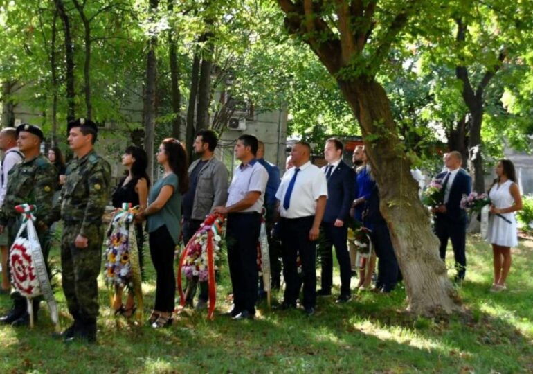 Асеновград отпразнува 140 години от Съединението на България (ГАЛЕРИЯ)