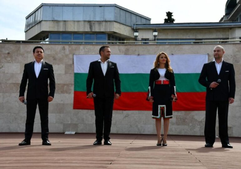 Асеновград отпразнува 140 години от Съединението на България (ГАЛЕРИЯ)