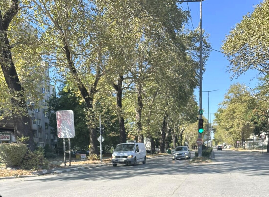 Въвеждат спешни мерки за безопасност на ключово кръстовище в Асеновград