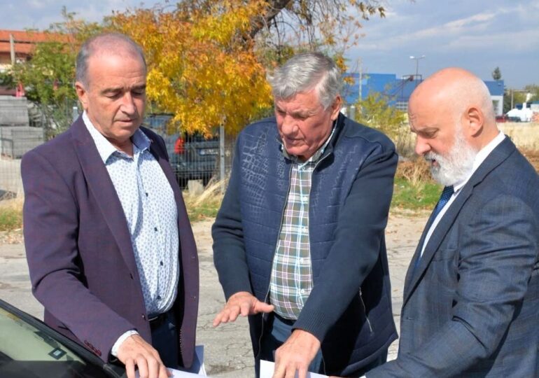 Започна реконструкцията на "Козановско шосе" в Асеновград (СНИМКИ)