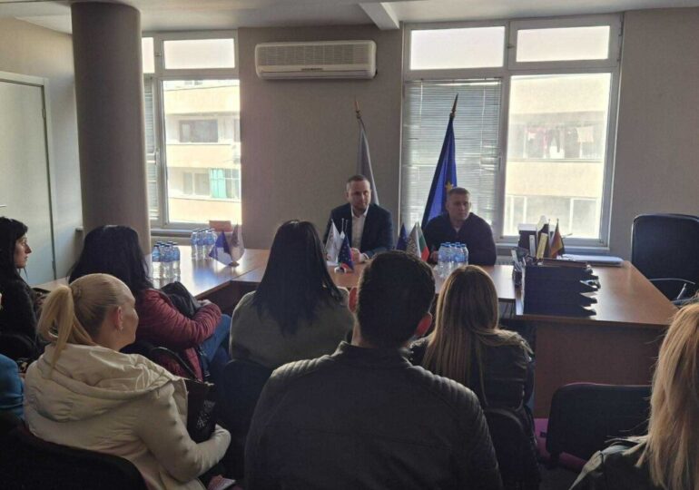 Депутатите от ГЕРБ в Пловдив: Срещи с граждани за повече диалог и ефективно управление (СНИМКИ)