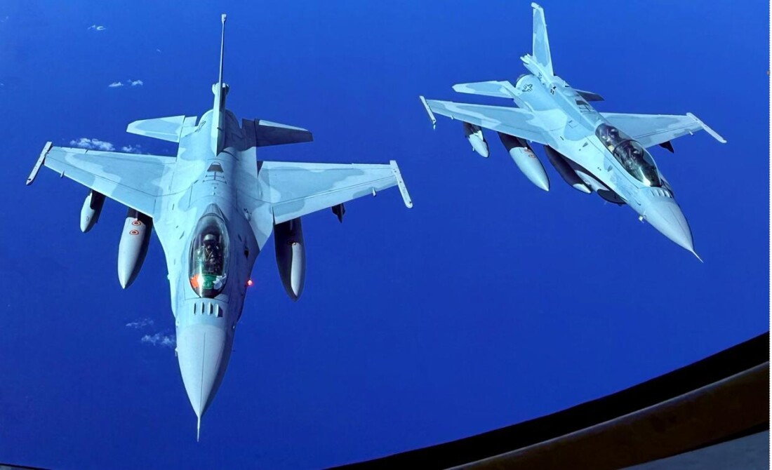Още два изтребителя F-16 пристигнаха в авиобаза „Граф Игнатиево“ (ВИДЕО и СНИМКИ)