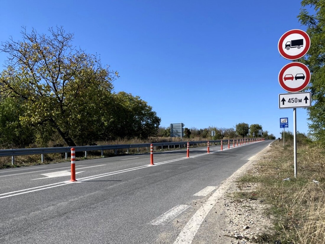Поставиха ограничителни колчета на пътя Асеновград - Кърджали