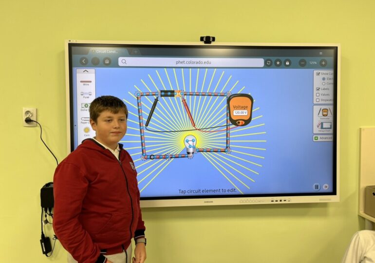 Откриха STEM център в асеновградско училище (СНИМКИ) 32 Откриха STEM център в асеновградско училище (СНИМКИ)