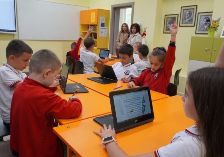 Откриха STEM център в асеновградско училище (СНИМКИ) 29 Откриха STEM център в асеновградско училище (СНИМКИ)