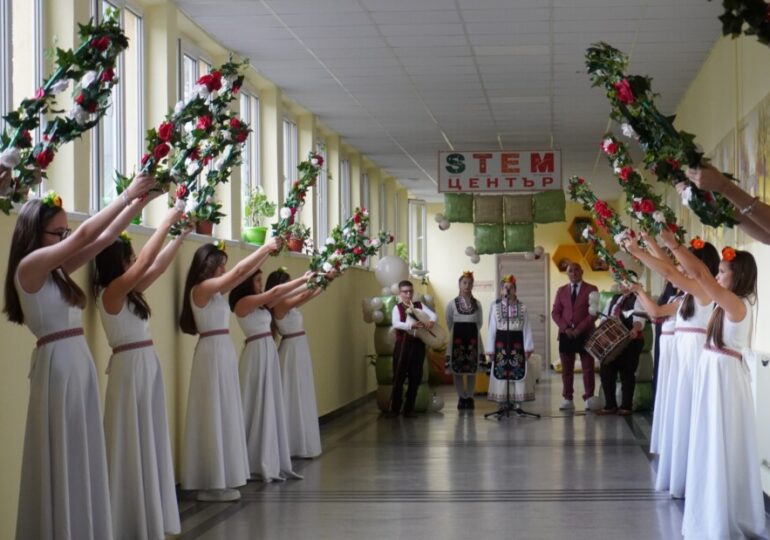 Откриха STEM център в асеновградско училище (СНИМКИ) 24 Откриха STEM център в асеновградско училище (СНИМКИ)