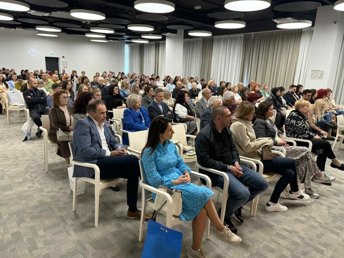 Рекорден интерес: Над 1000 магистър-фармацевти обсъдиха готовността за еврото
