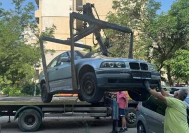 Продължава акцията по премахване на излезли от употреба автомобили в Асеновград