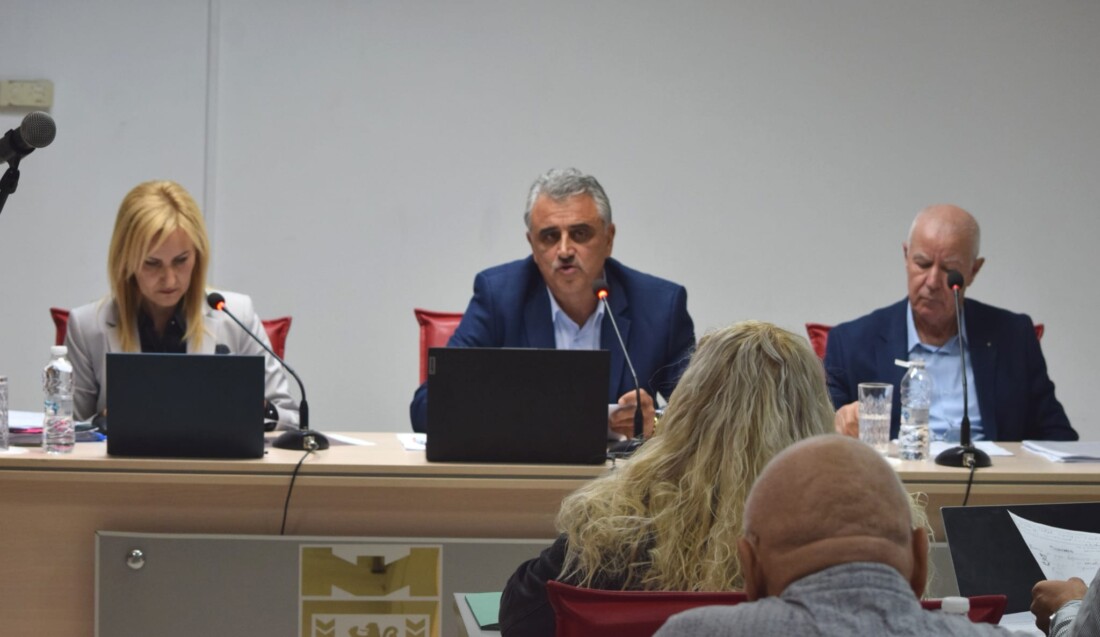 Среща за обсъждане на транспорта в Труд ще се проведе при областния управител