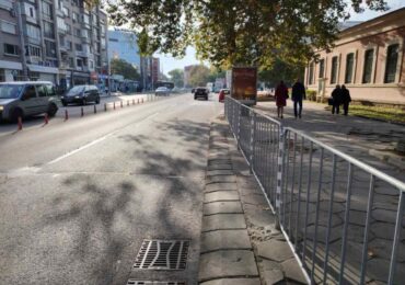 Монтираха нови преградни пана на ключови пътни артерии в Пловдив (СНИМКИ)