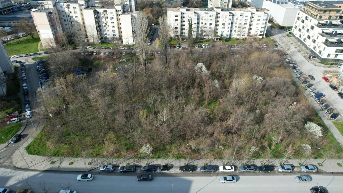 Рестартираха проекта за изграждане на новата сграда на СУ „Свети Патриарх Евтимий“ в Пловдив (СНИМКИ) 1 Рестартираха проекта за изграждане на новата сграда на СУ „Свети Патриарх Евтимий“ в Пловдив (СНИМКИ)