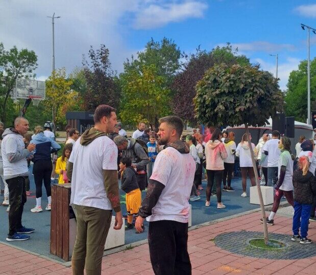 DECATHLON COLOR RUN: Най-цветният маратон в Пловдив (ГАЛЕРИЯ)