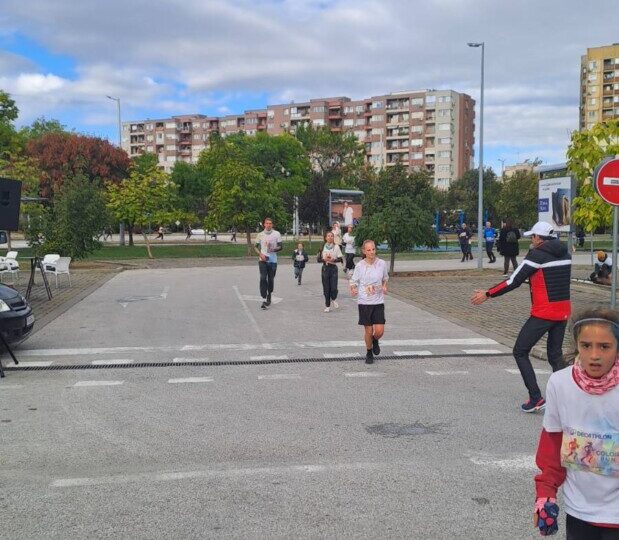 DECATHLON COLOR RUN: Най-цветният маратон в Пловдив (ГАЛЕРИЯ)