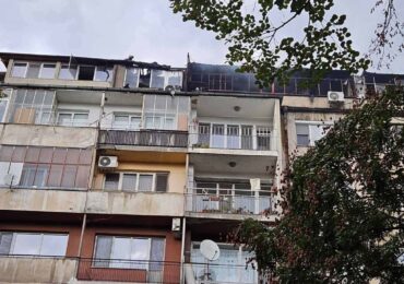 Голям пожар в жилищен блок в Пловдив, от общината са в готовност да подкрепят пострадалите (СНИМКИ)