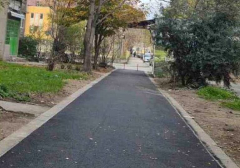 Завърши ремонтът на пешеходна алея в "Източен"