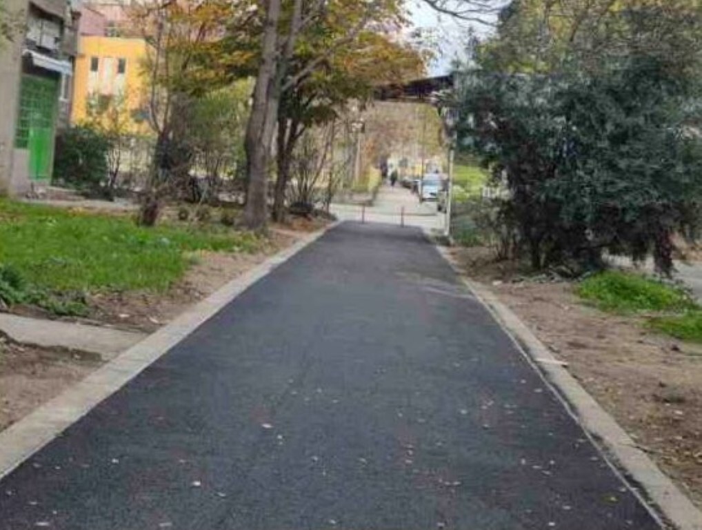 Завърши ремонтът на пешеходна алея в „Източен“