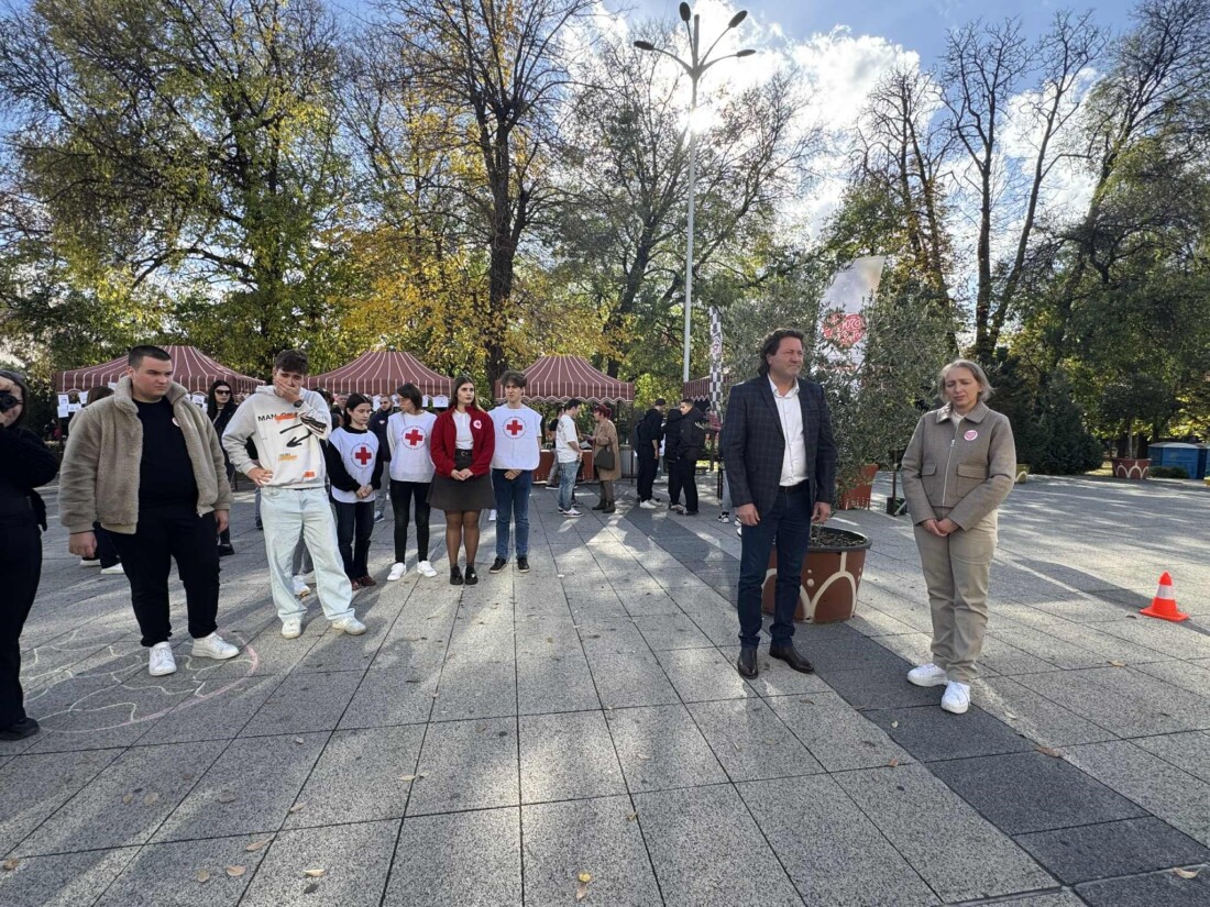 Заместник-кметът Николай Бухалов откри в Пловдив кампанията „Шофирай със сърце и разум“ (СНИМКИ) 2 Заместник-кметът Николай Бухалов откри в Пловдив кампанията „Шофирай със сърце и разум“ (СНИМКИ)
