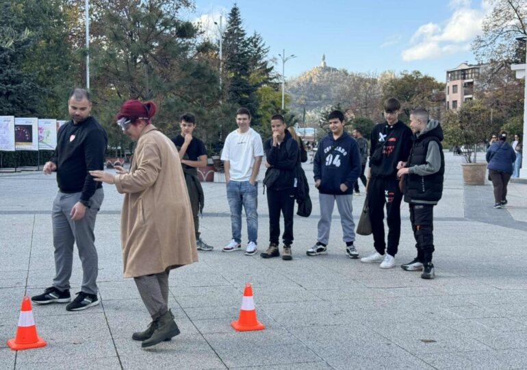 Заместник-кметът Николай Бухалов откри в Пловдив кампанията „Шофирай със сърце и разум“ (СНИМКИ) 7 Заместник-кметът Николай Бухалов откри в Пловдив кампанията „Шофирай със сърце и разум“ (СНИМКИ)