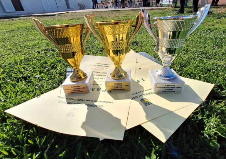 С футболен турнир стартираха ученическите игри в Асеновград (СНИМКИ)