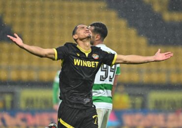 Ботев с първа победа при Херо, удари Черно море с 3:1 в Пловдив (ВИДЕО)