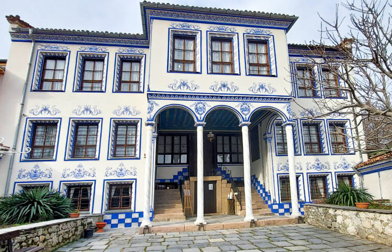 Община Пловдив обявява конкурс за куратор и концепция за Националните есенни изложби през 2026 година