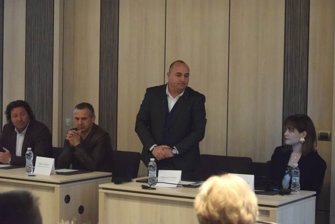 Родители на деца с диабет апелират към местната власт за подкрепа (СНИМКИ) 4 Родители на деца с диабет апелират към местната власт за подкрепа (СНИМКИ)