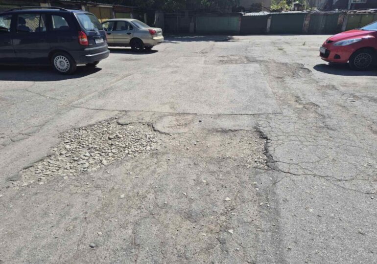 Преобразиха поредно междублоково пространство в „Южен“ (СНИМКИ)